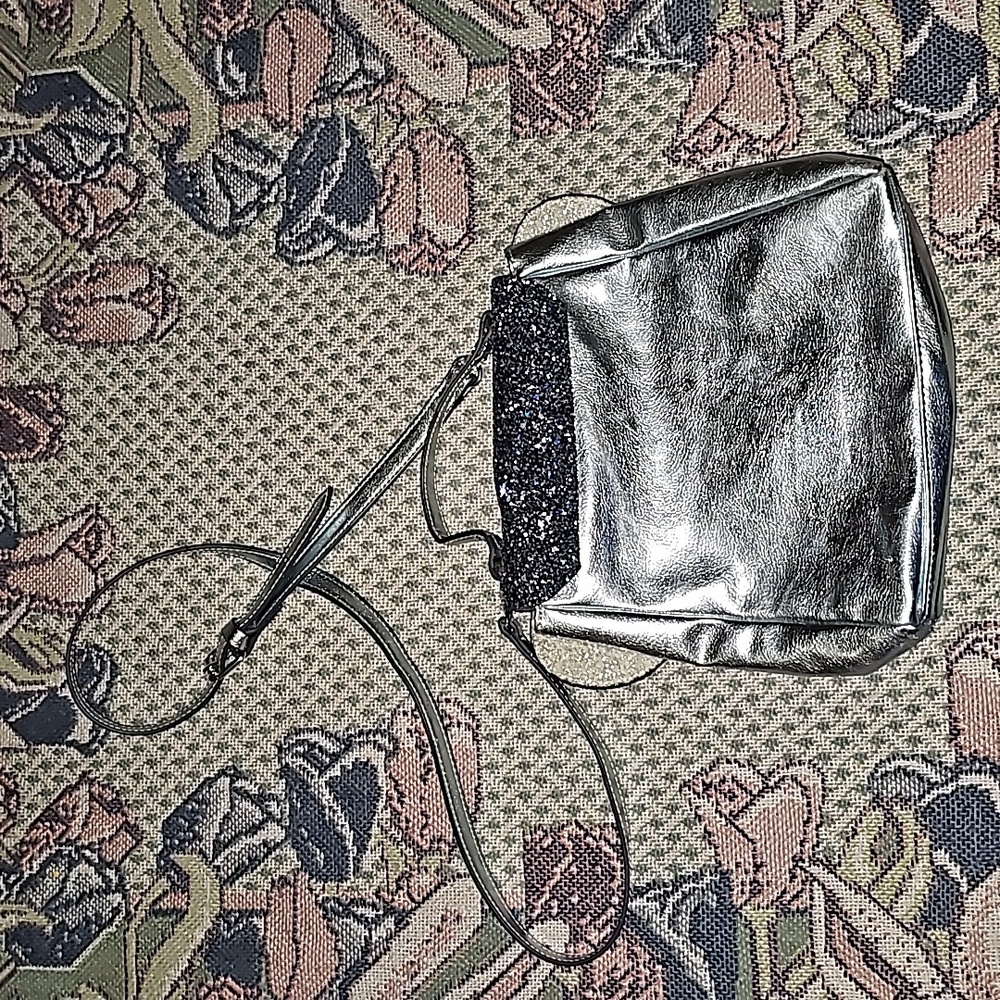 Disney X Danielle Nicole Sequin Crossbody Satche … - image 3